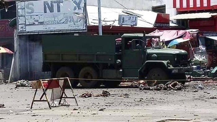 Janda pengebom di Filipina