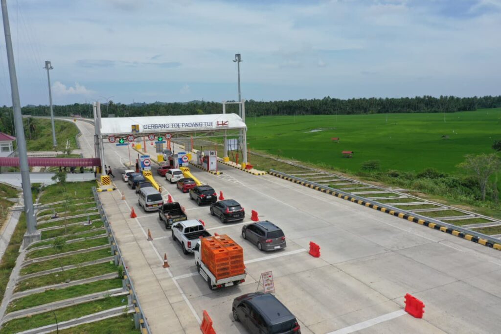 Jalan tol sigli-banda aceh