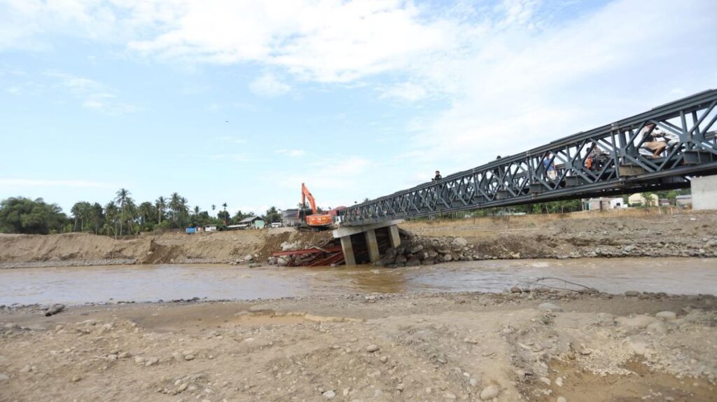 Jembatan Bailey Sawang