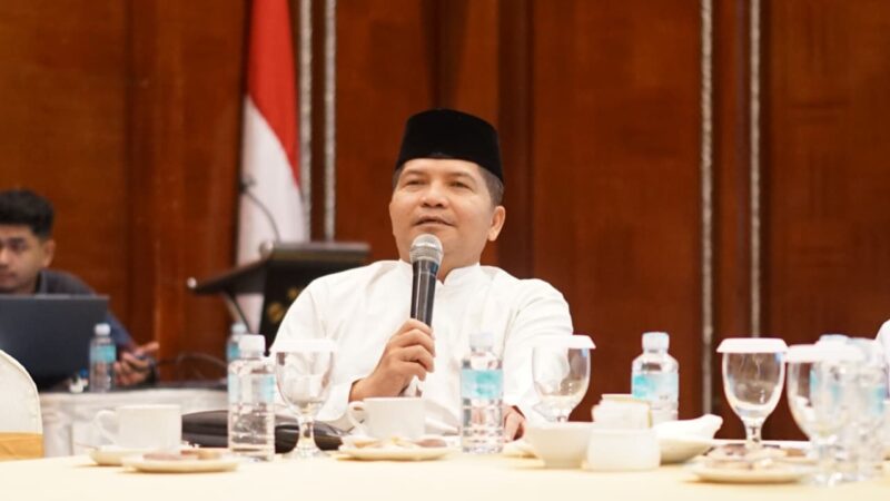Tgk. H. Faisal Ali Ketua Tanfidziyah Pengurus Wilayah Nahdlatul Ulama (PWNU) Aceh
