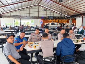 Polri Saweu Warong Kopi, Satlantas Bireuen Ingatkan Warga Utamakan Keselamatan