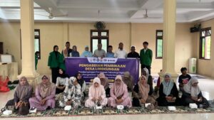 Dosen Unimal mendorong Pengelolaan Sampah berbasis pencatatan Digital kepada warga Blang Pulo